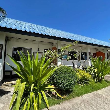 Sunny Tayai Hostel Пай Экстерьер фото